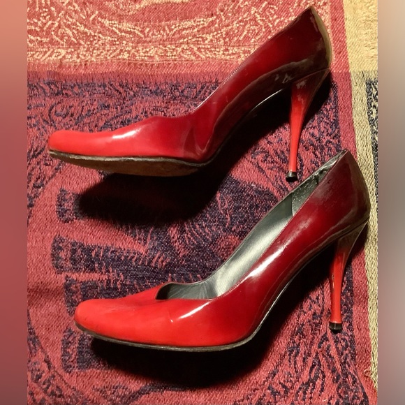 “Stuart Weitzman” Red Patent Leather Heels - Picture 2 of 3